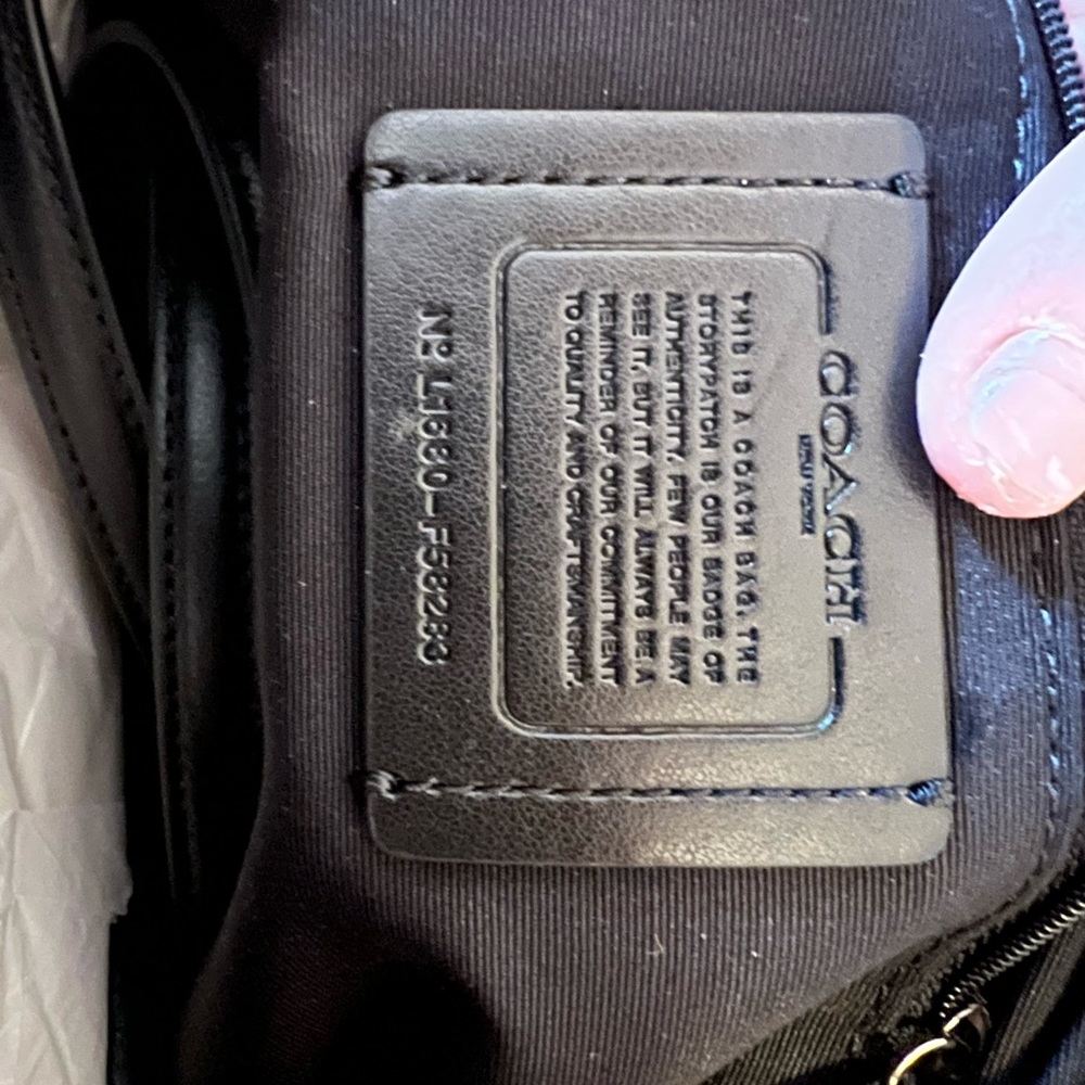 Small Black coach Kelsey satchel 2 way straps